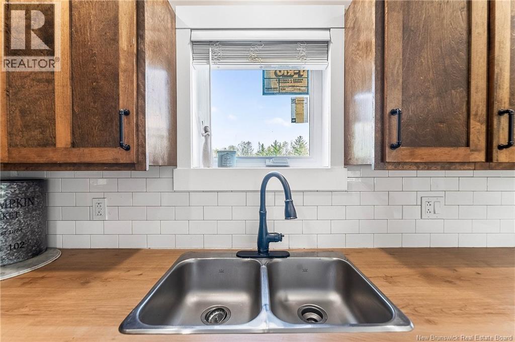 86 Hayman Avenue - 10
