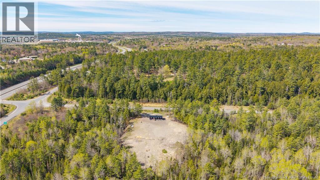 86 Hayman Avenue - 27