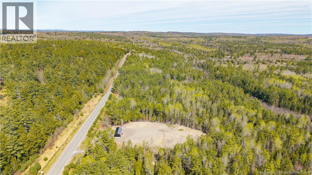 86 Hayman Avenue - 36