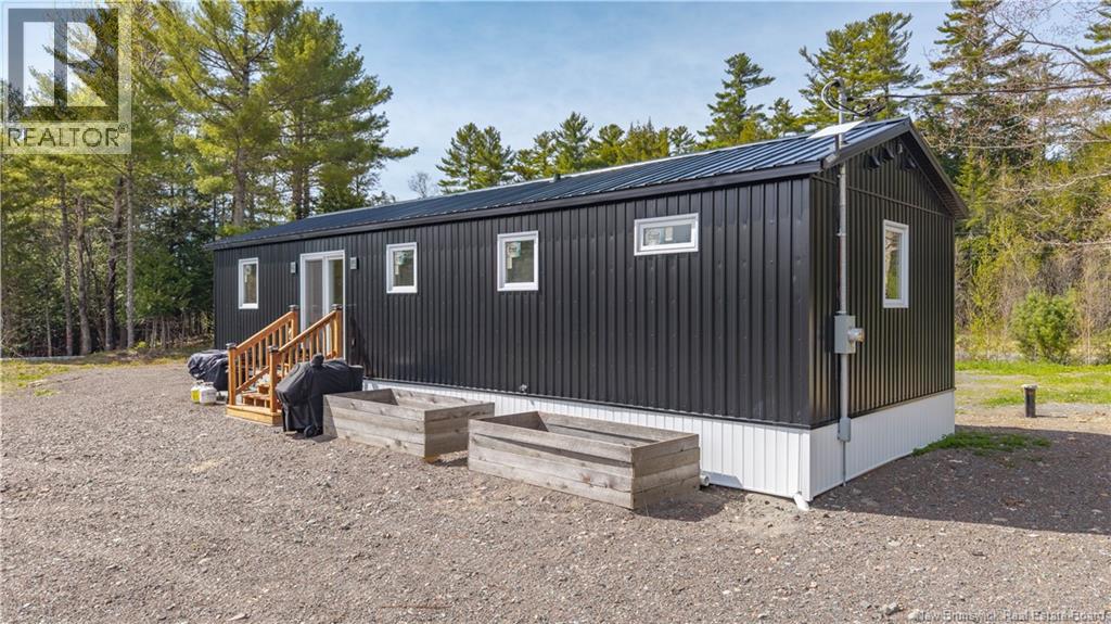 86 Hayman Avenue - 37
