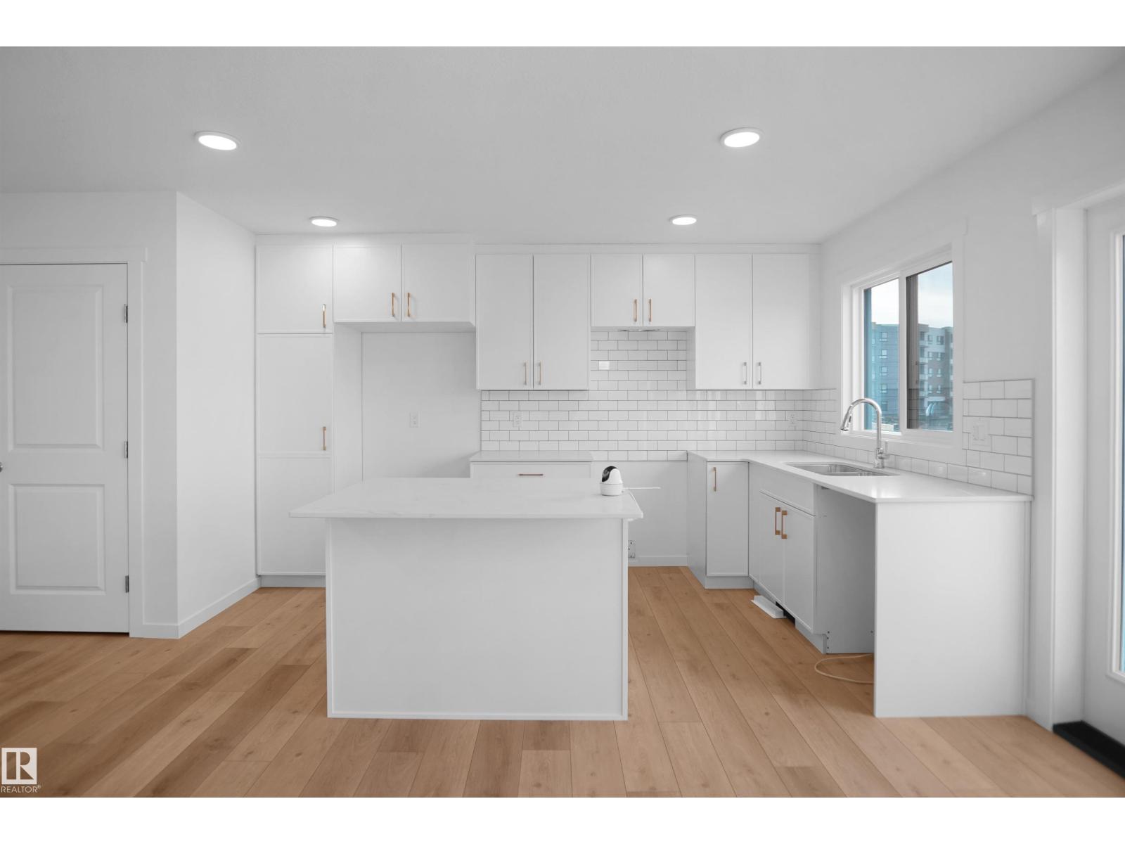 #25 1430 Aster WY NW - 11