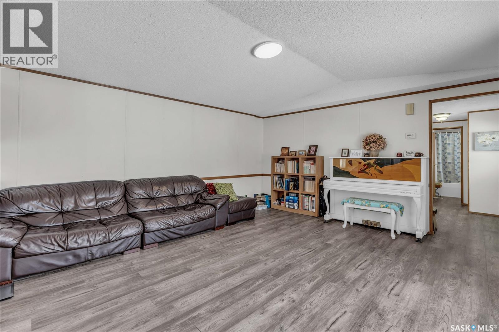 208 Tyvan STREET - 17