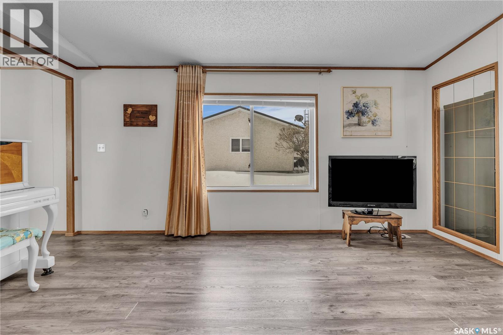 208 Tyvan STREET - 18