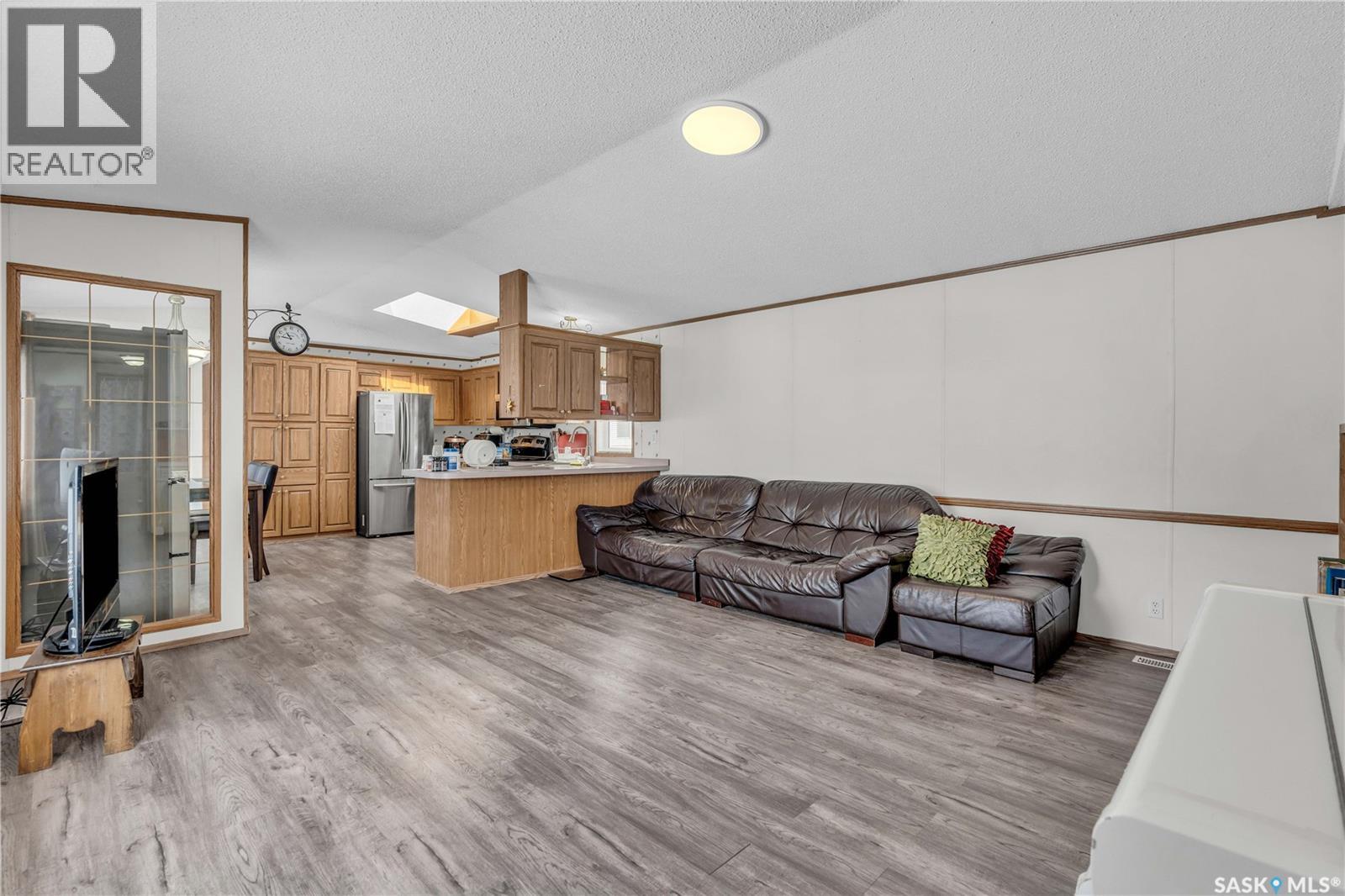 208 Tyvan STREET - 20