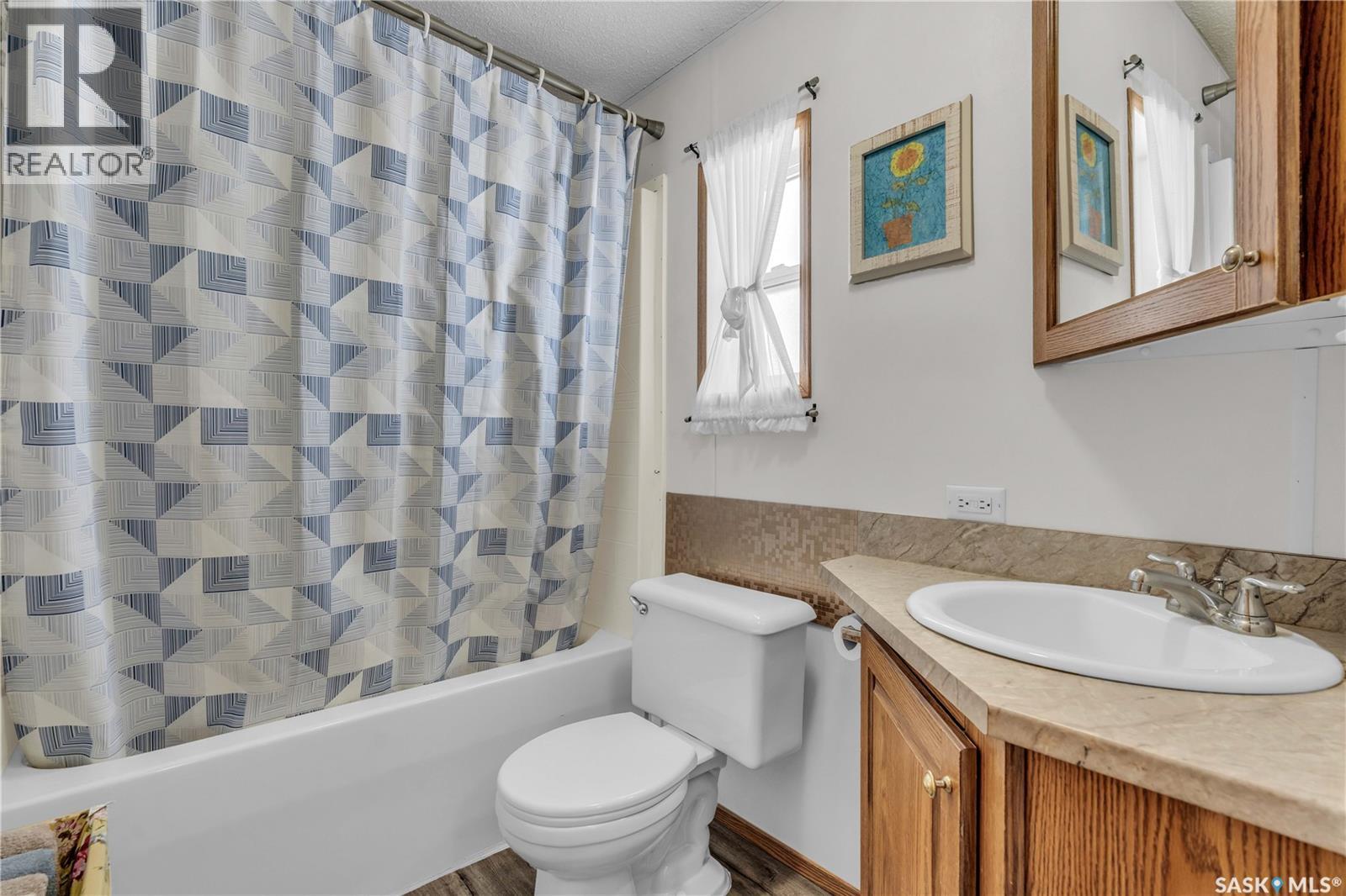 208 Tyvan STREET - 30