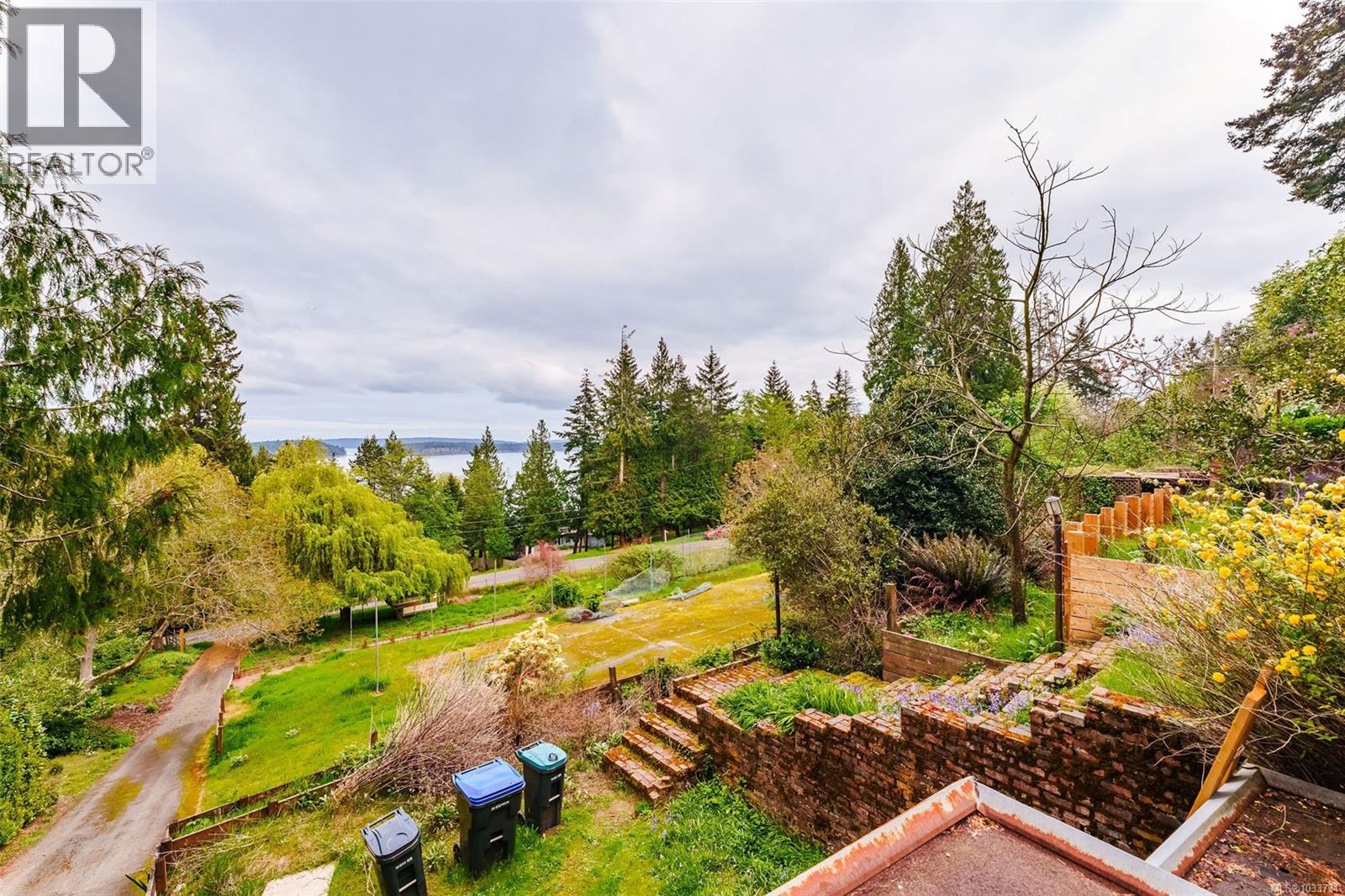 1357 Leask Rd - 50