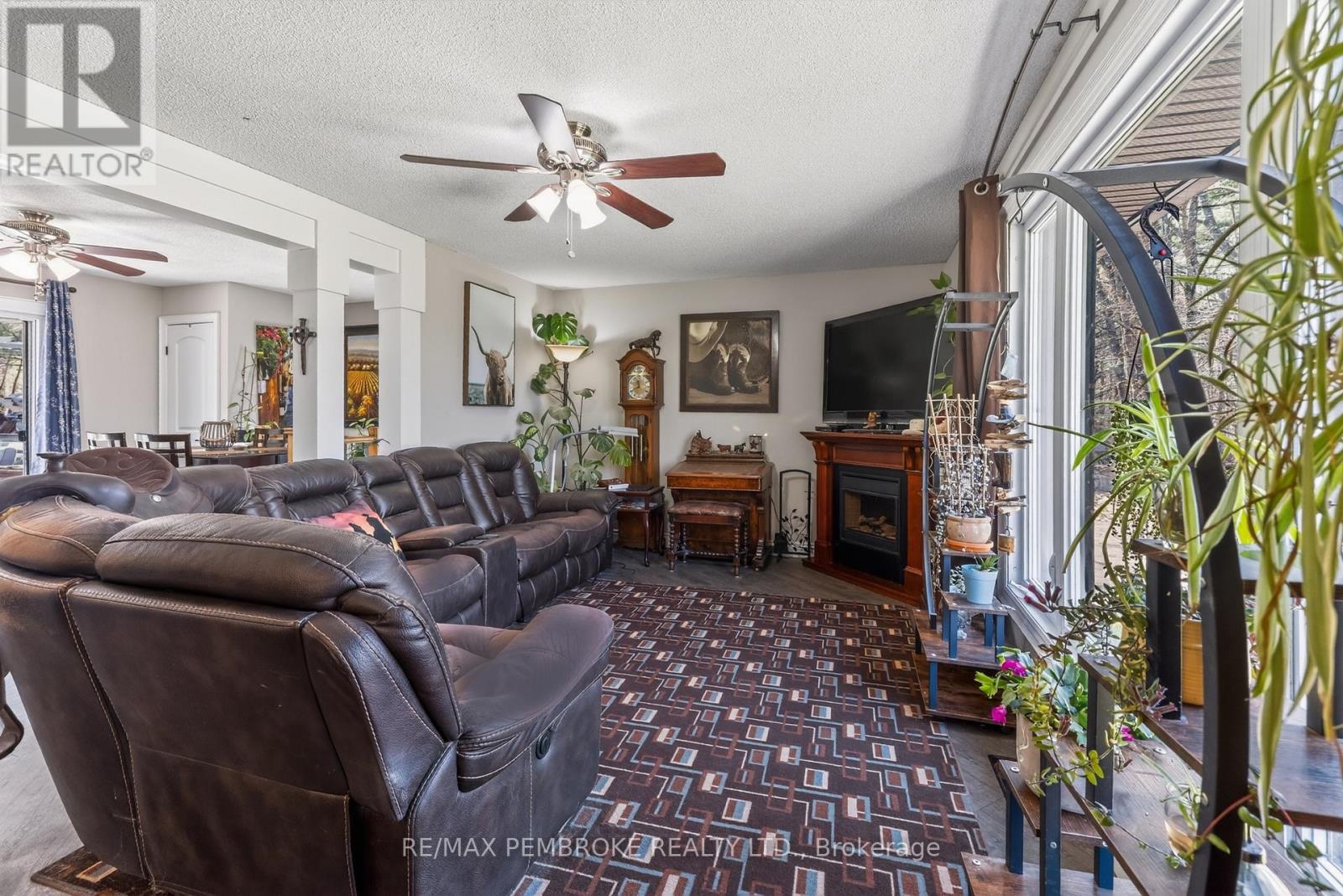1346 STATION HILL ROAD - 19