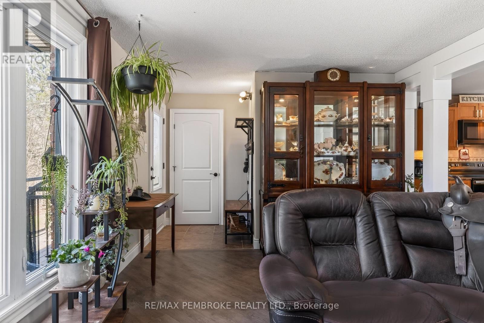 1346 STATION HILL ROAD - 21