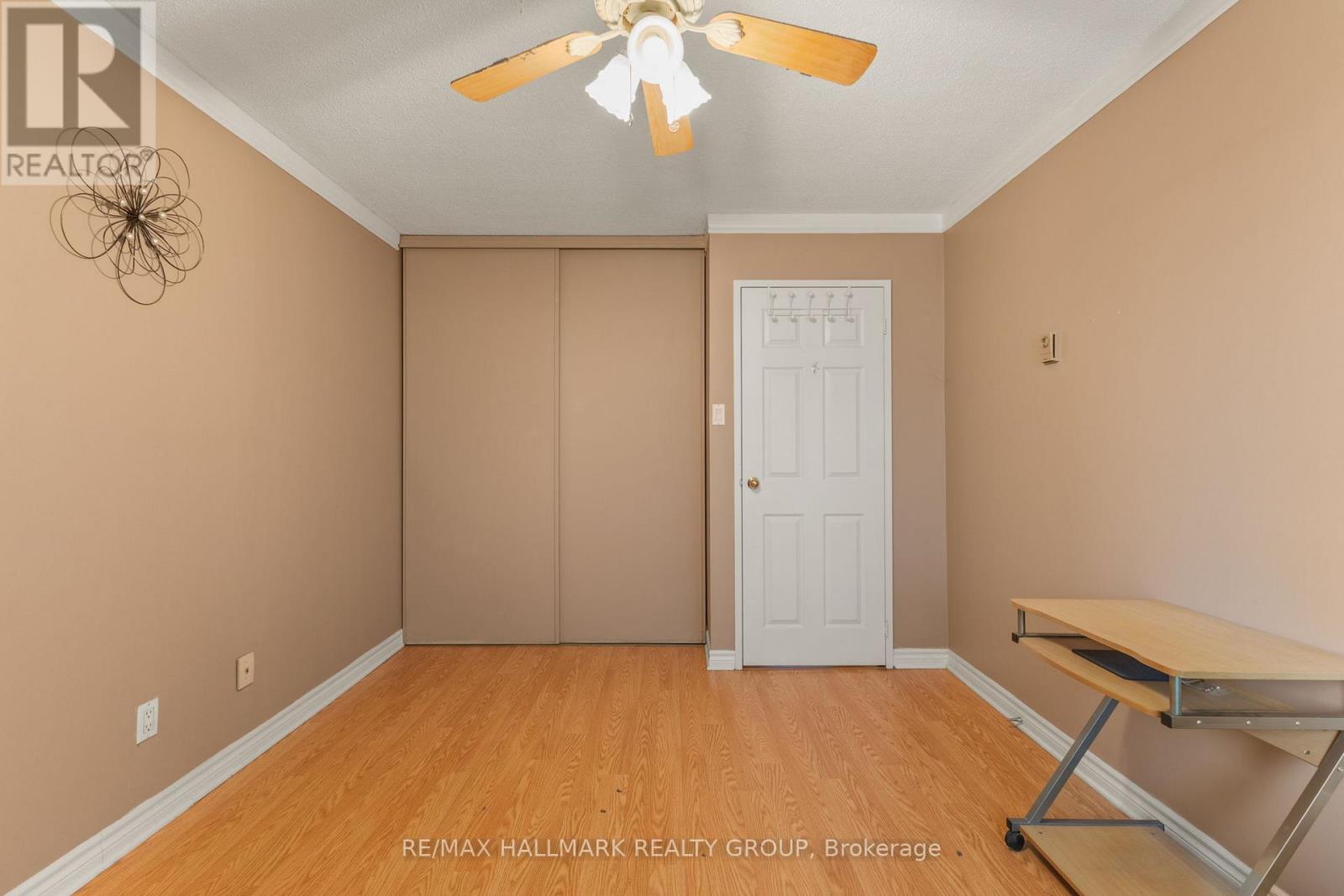 #308 191 PARKDALE AVENUE - 18