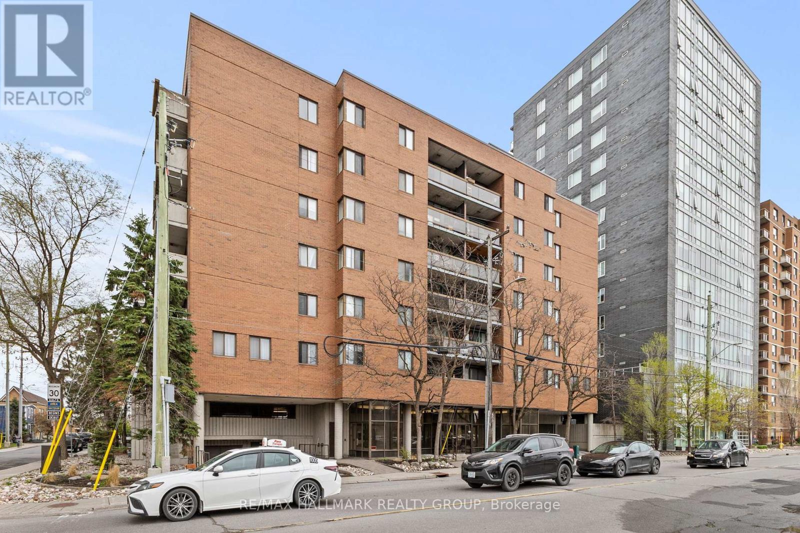 #308 191 PARKDALE AVENUE - 2