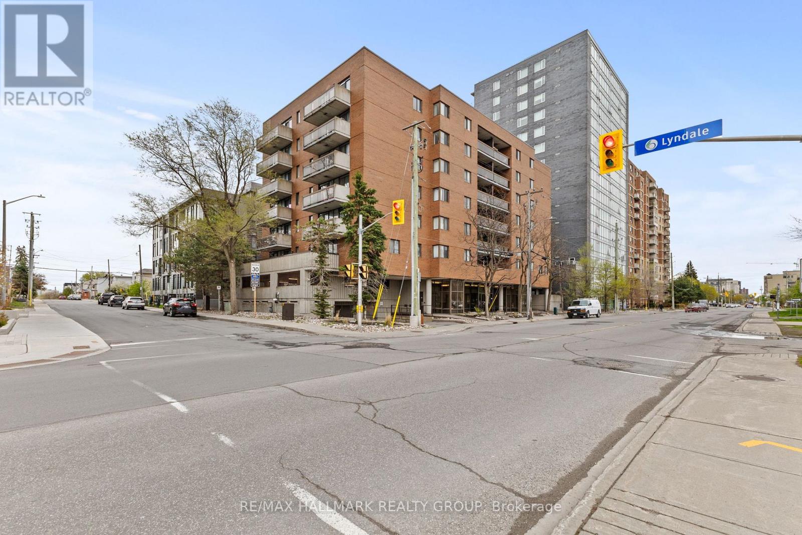#308 191 PARKDALE AVENUE - 27