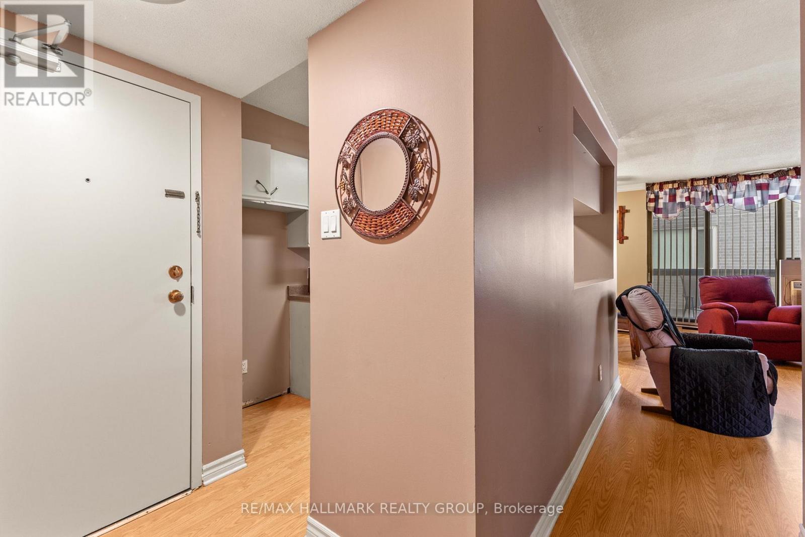 #308 191 PARKDALE AVENUE - 7