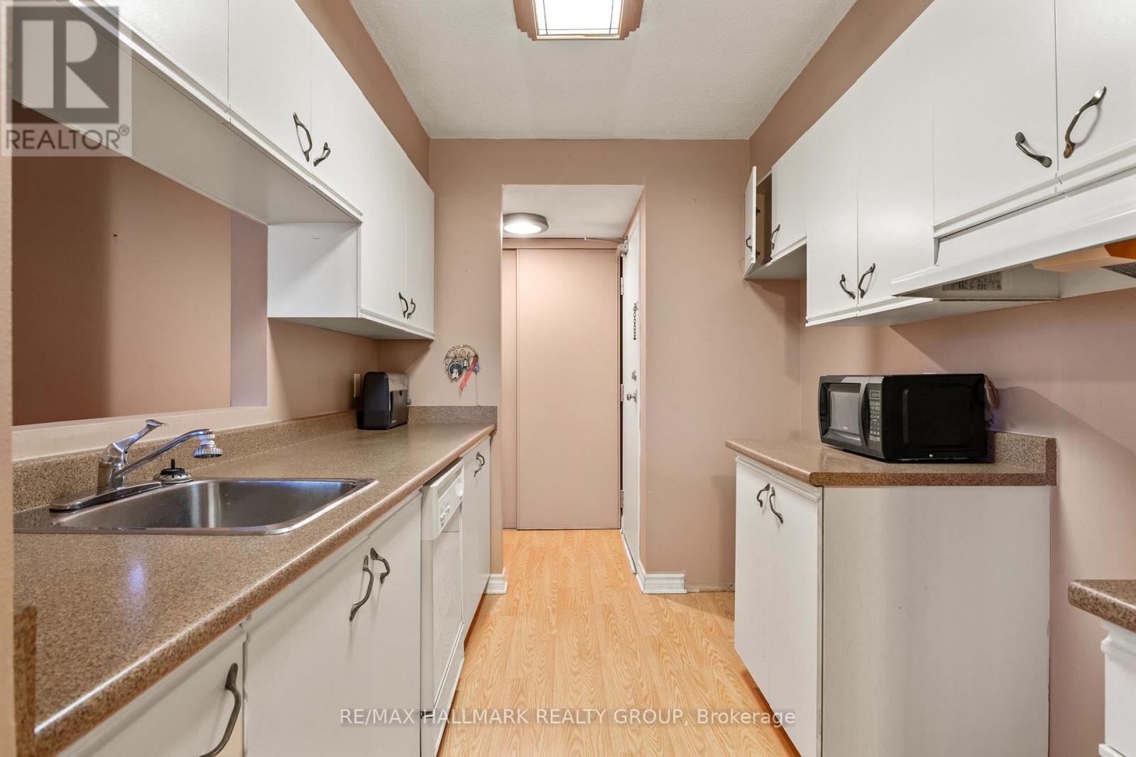 #308 191 PARKDALE AVENUE - 9
