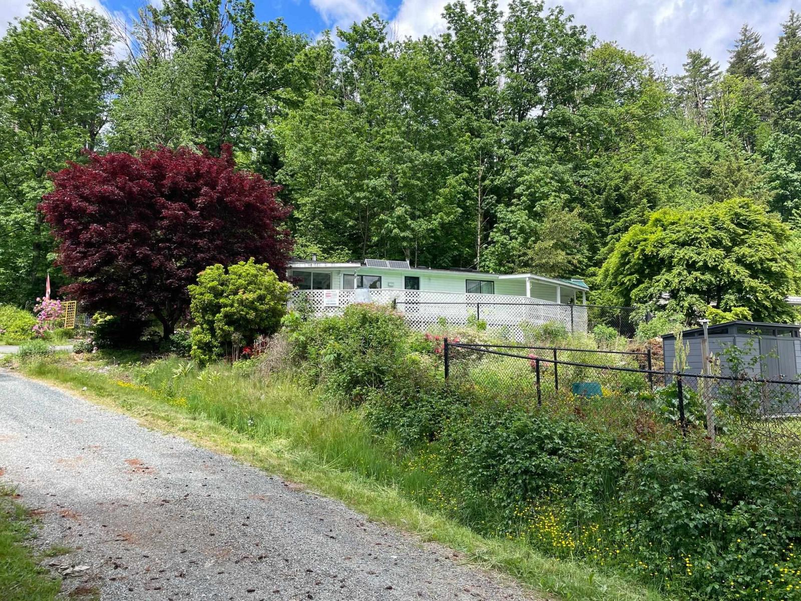 89 43201 LOUGHEED Highway - main photo