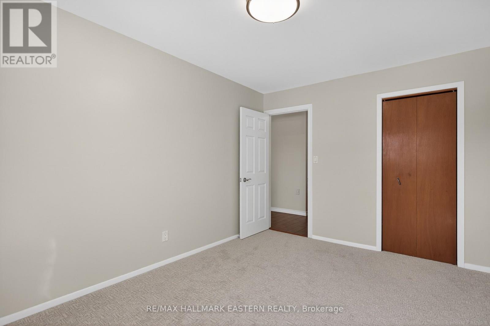 946 BEAUFORT COURT - 24