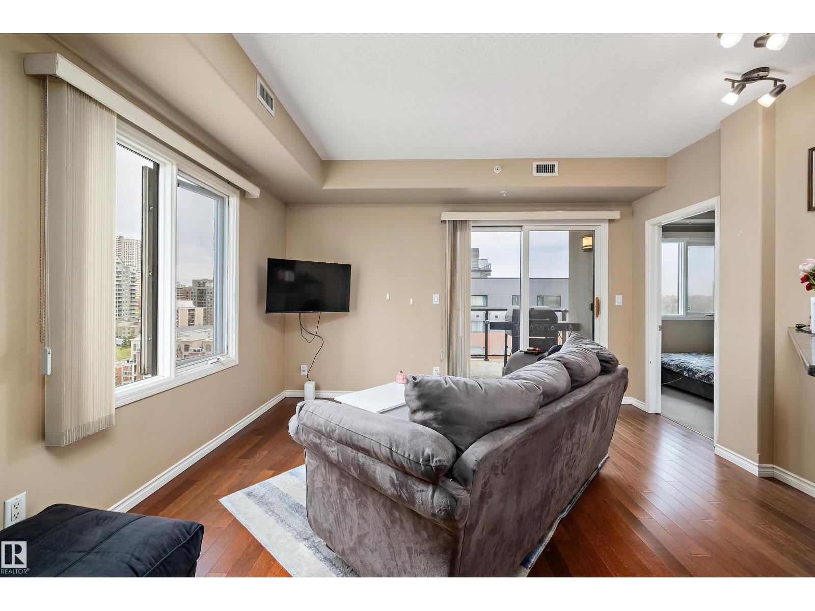 #904 9707 106 ST NW - 9