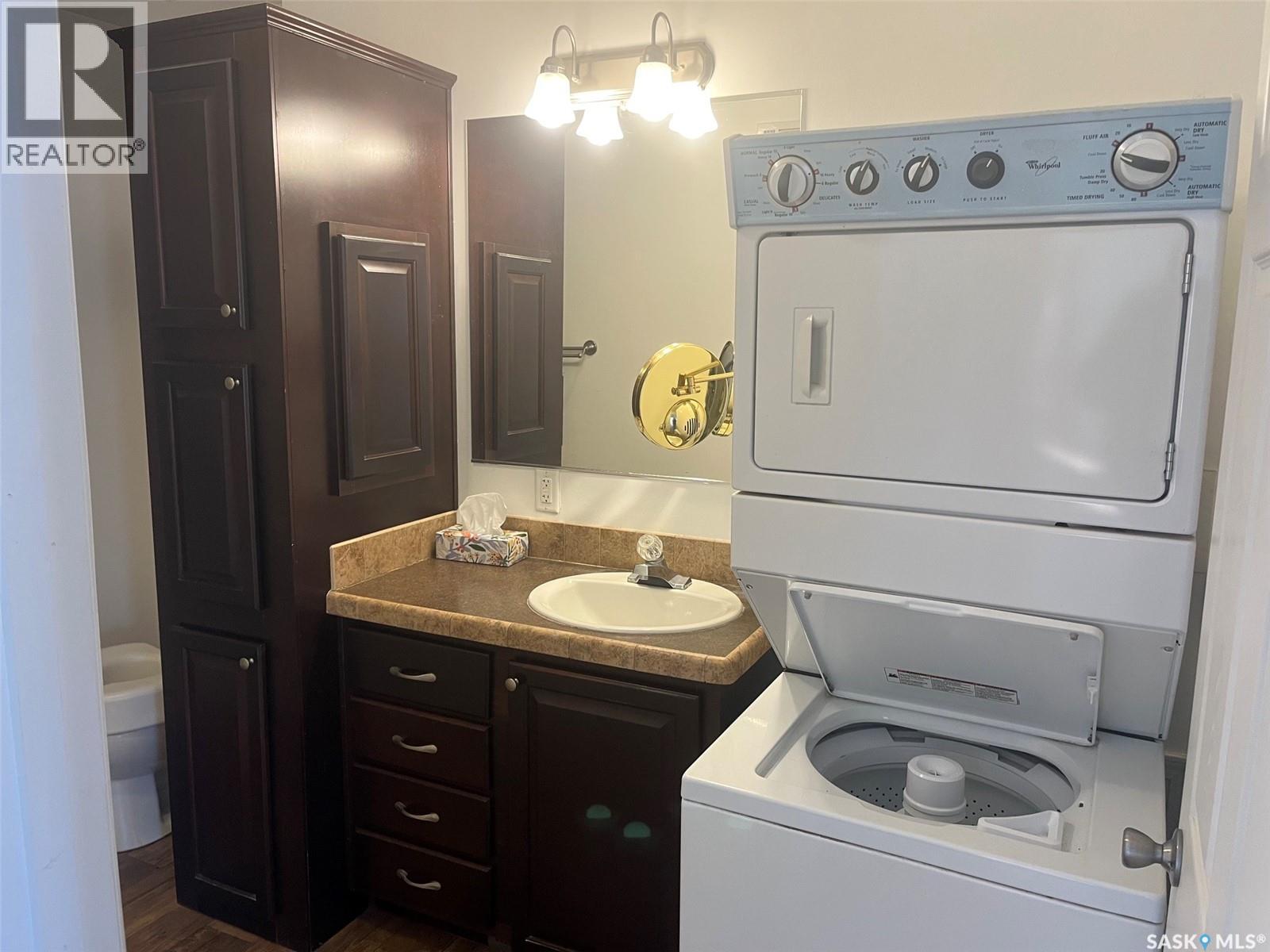 320 3RD AVENUE W - 12