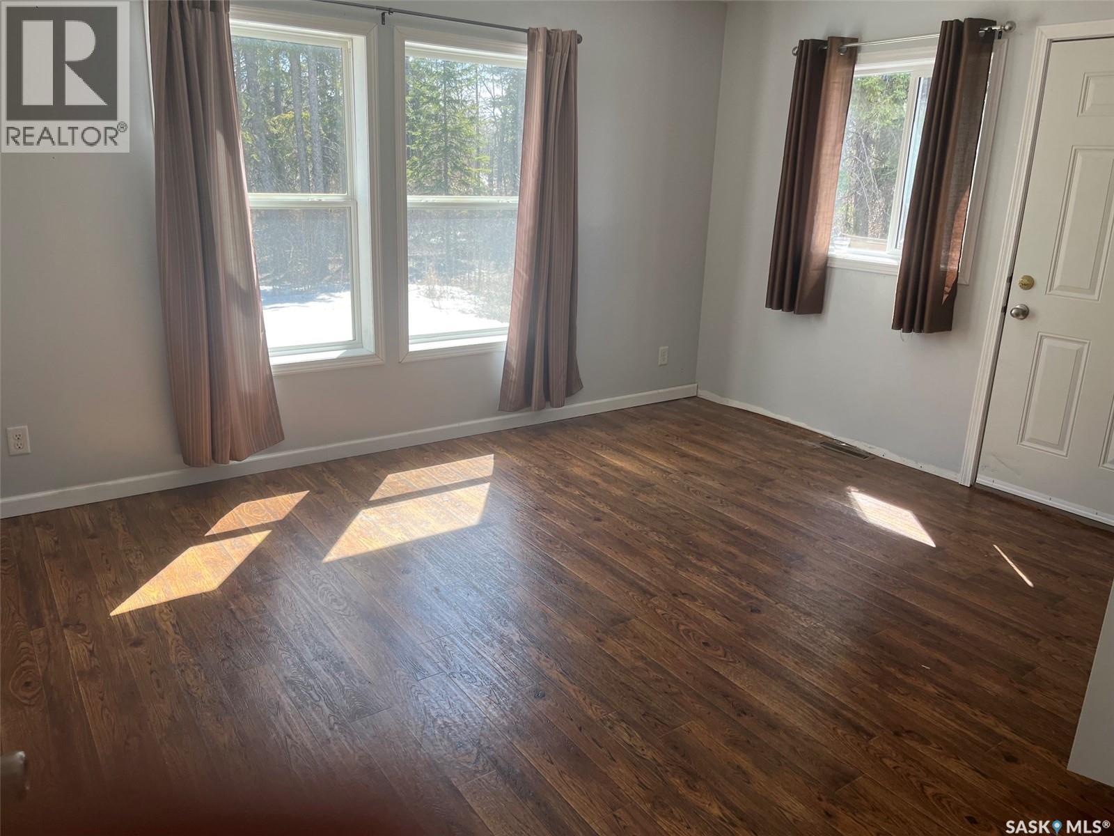 320 3RD AVENUE W - 17