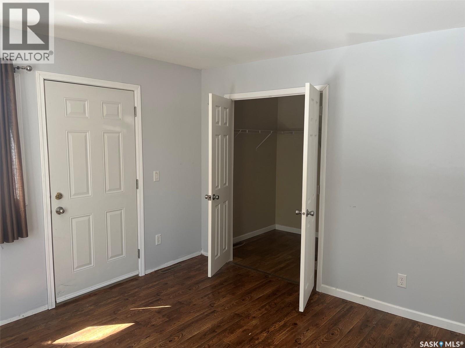 320 3RD AVENUE W - 19