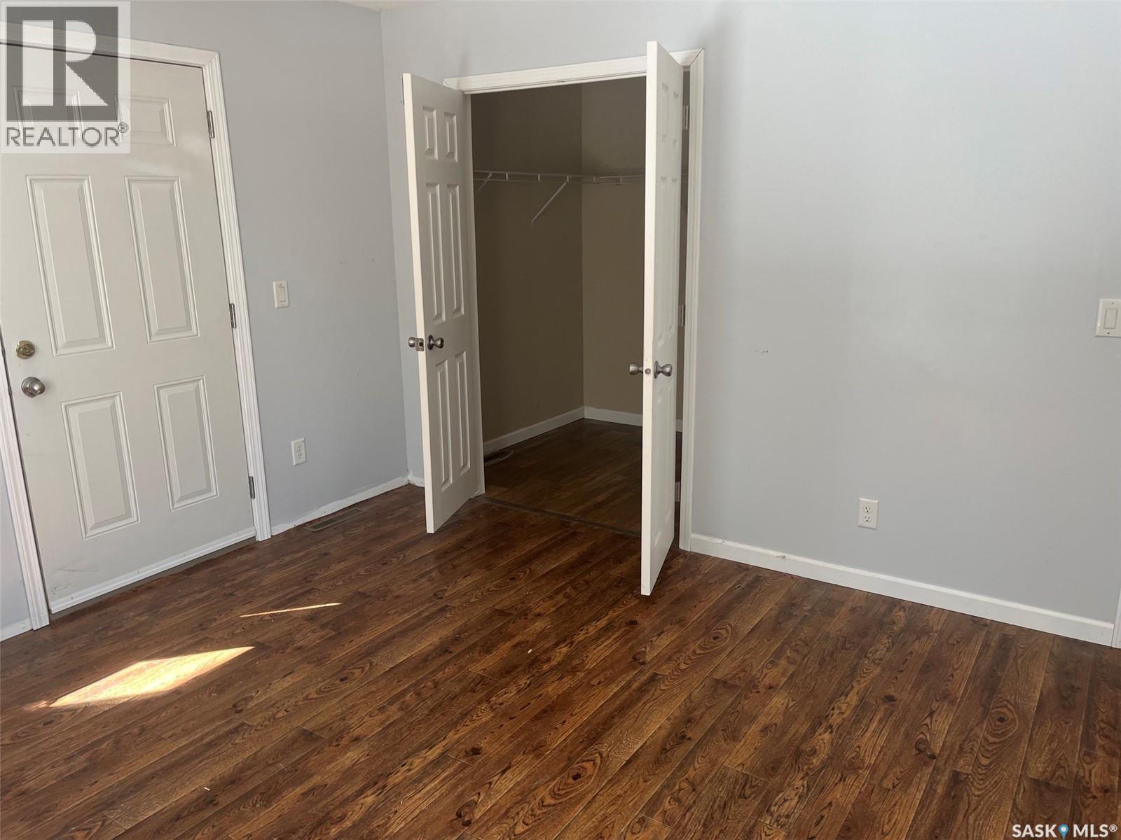 320 3RD AVENUE W - 20