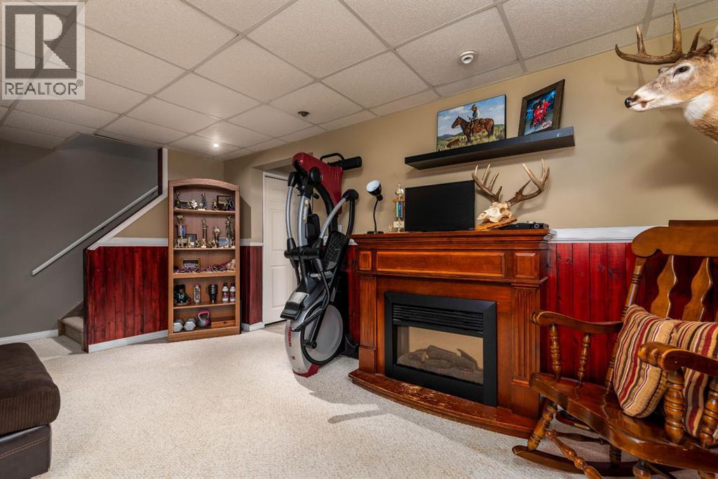 2305 51 Avenue - 20