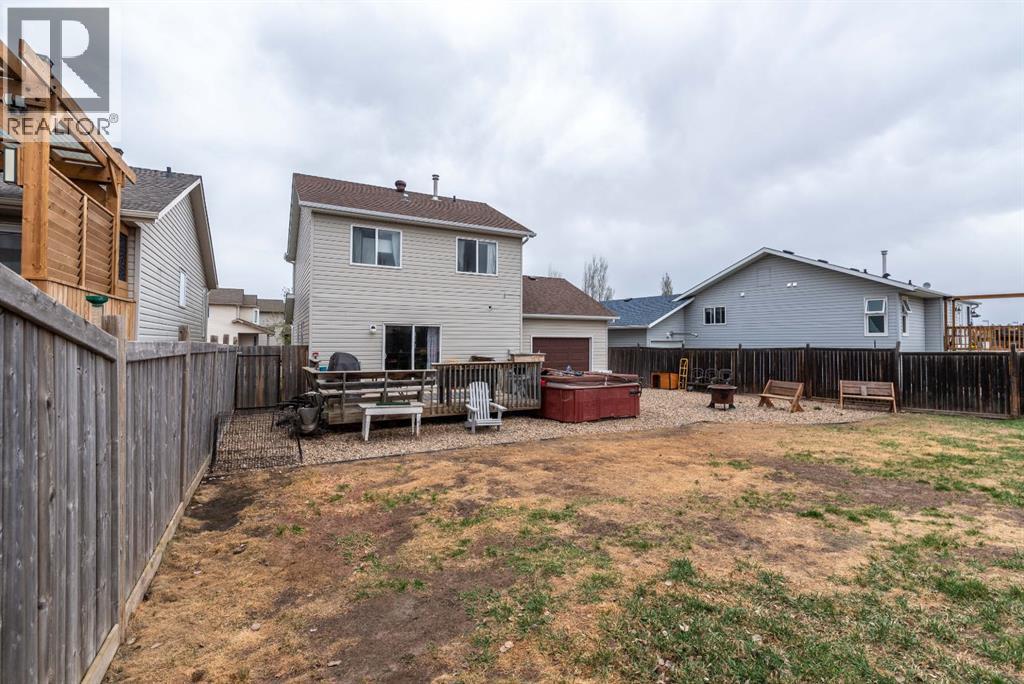 2305 51 Avenue - 35