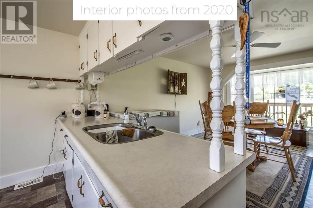 828 Clarence Road - 11