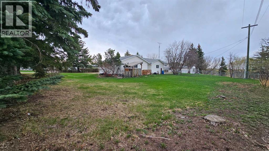 5209 51 Street - photo 5