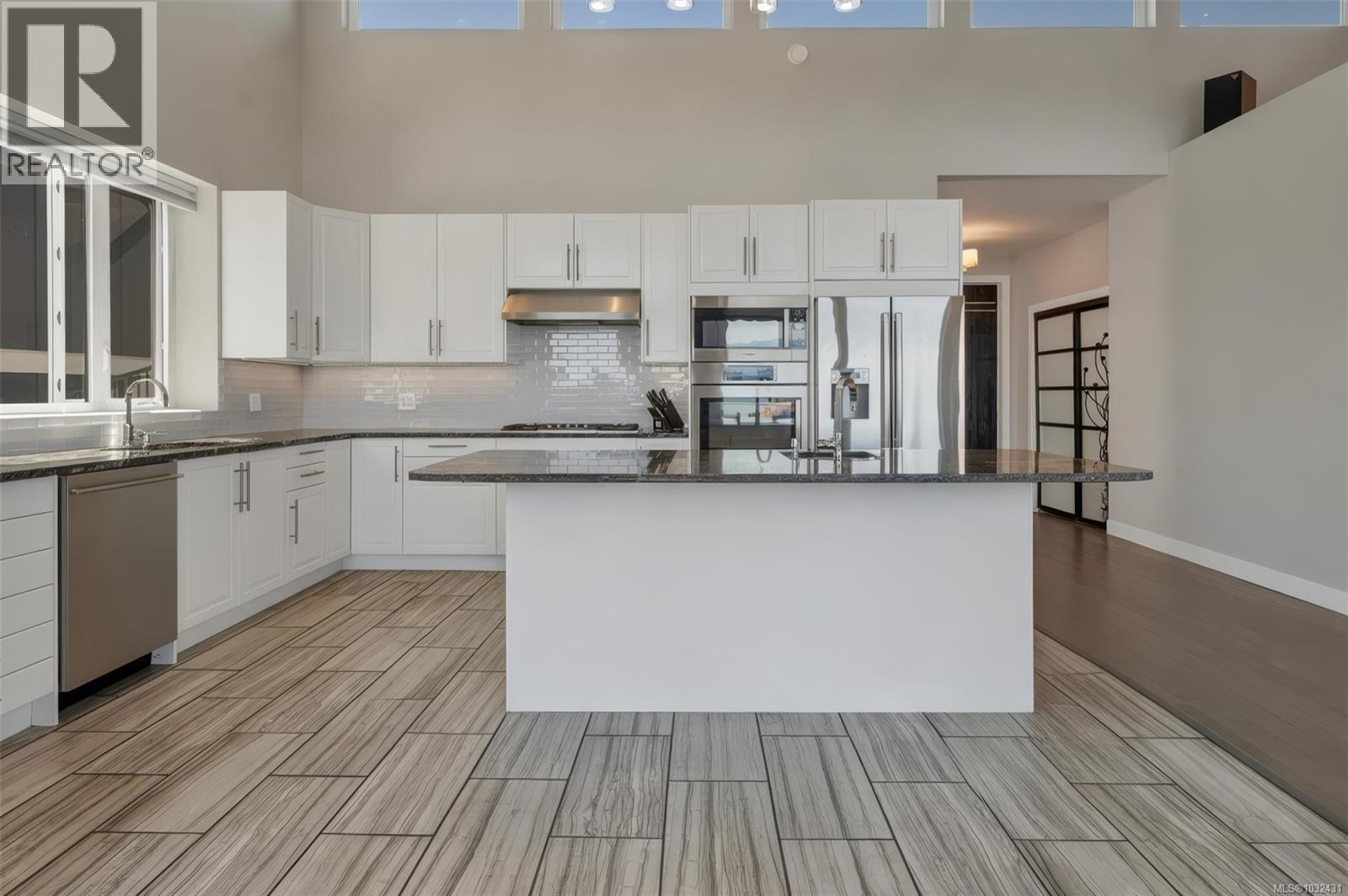 2661 Sunderland Rd, Campbell River