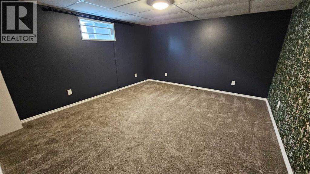 5209 51 Street — photo 40