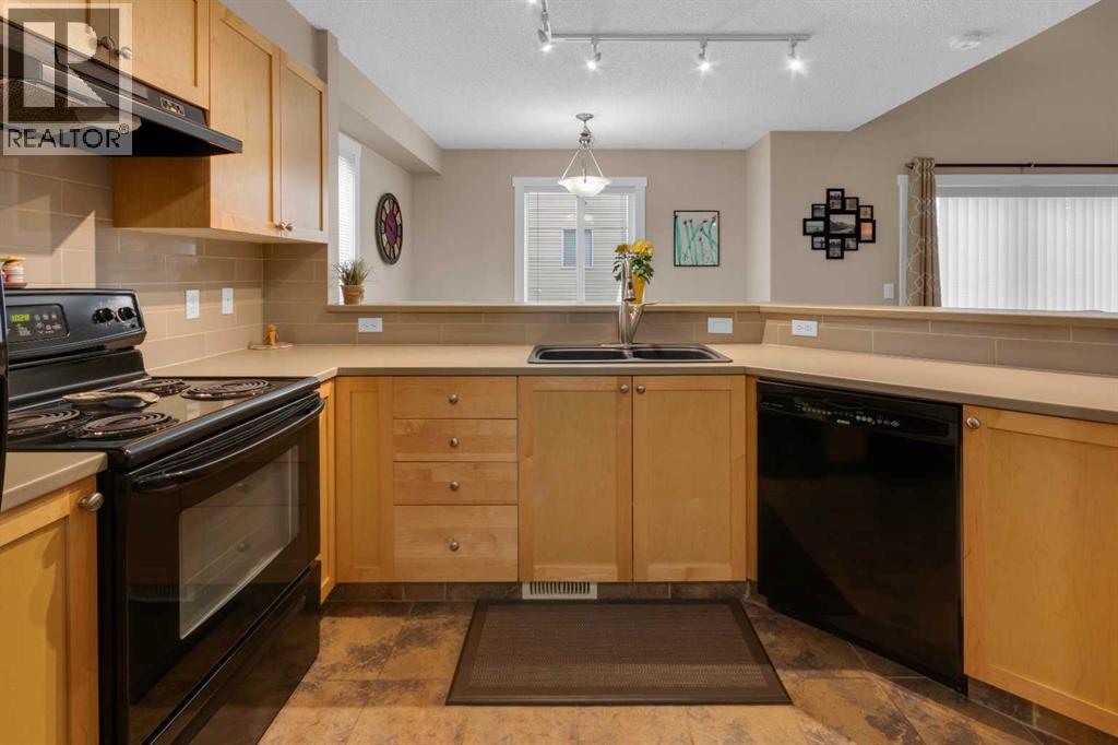 161 Citadel Meadow Gardens NW - 10