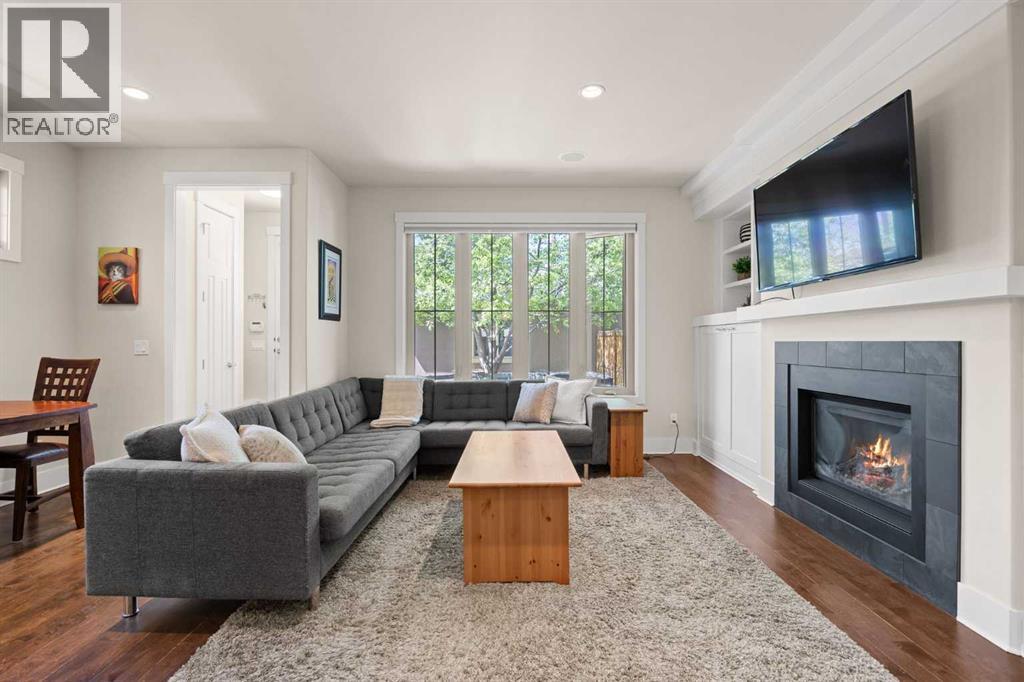 729 4 Street NW - 18