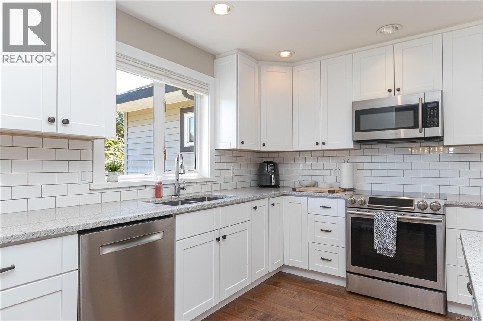1609 Keating Cross Rd - 22