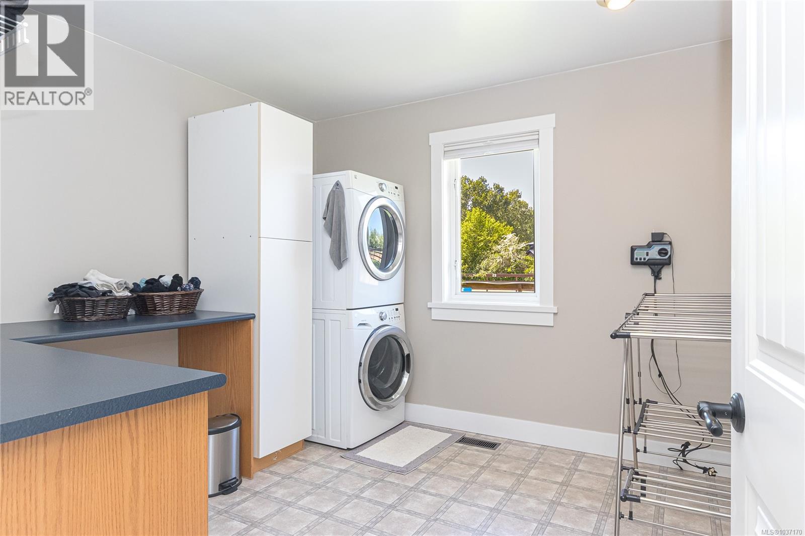 1609 Keating Cross Rd - 34