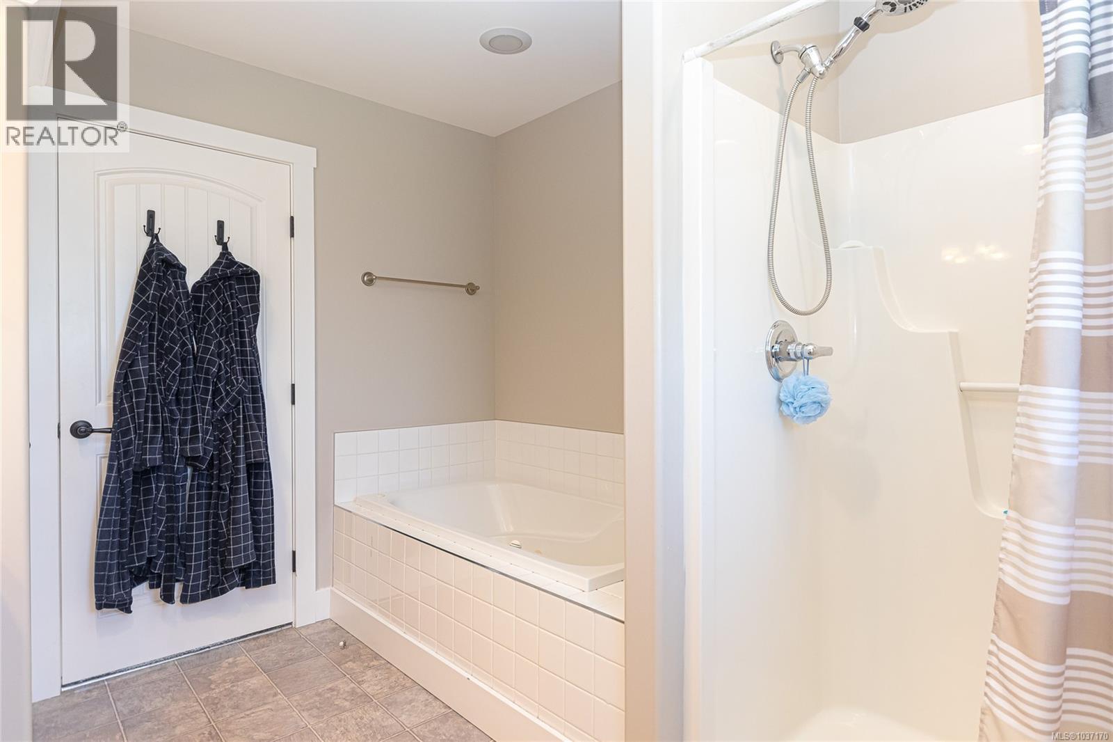 1609 Keating Cross Rd - 28