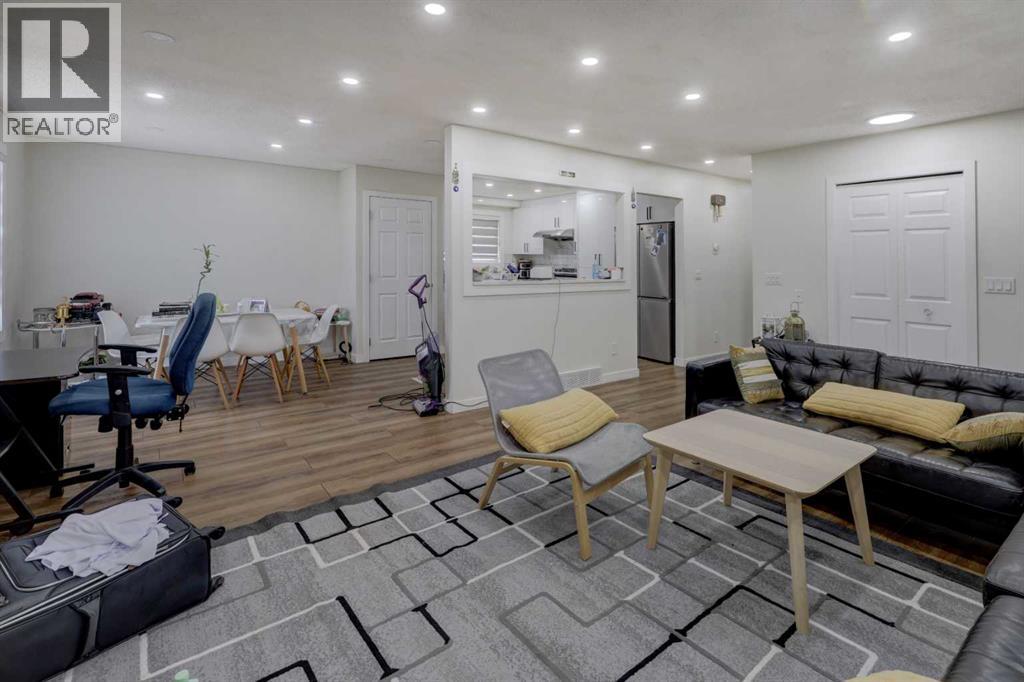 3403 42 Street NE - 5