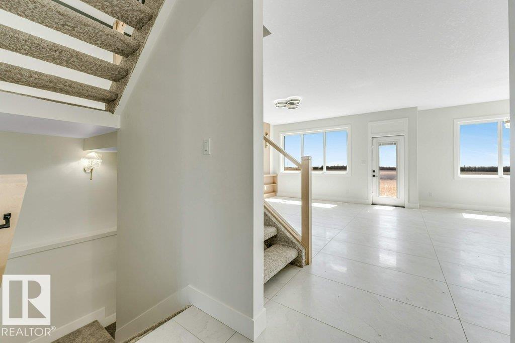 2625 64 AV NE - 19
