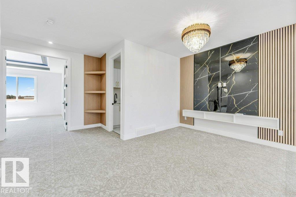2625 64 AV NE - 20