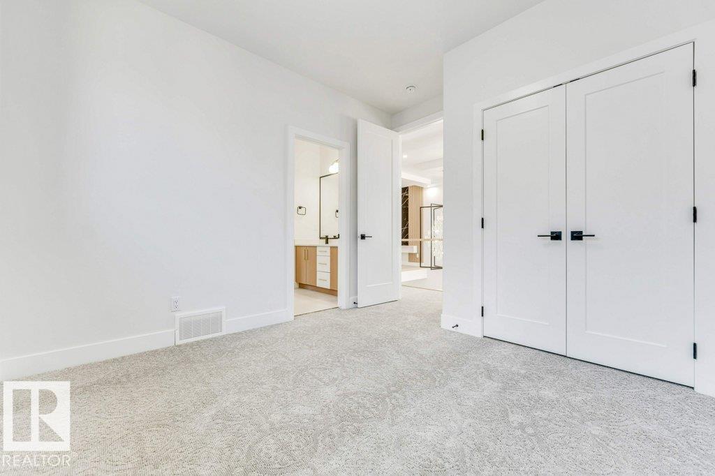 2625 64 AV NE - 39