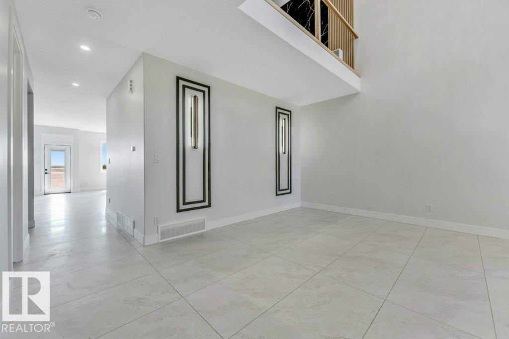 2625 64 AV NE - 49