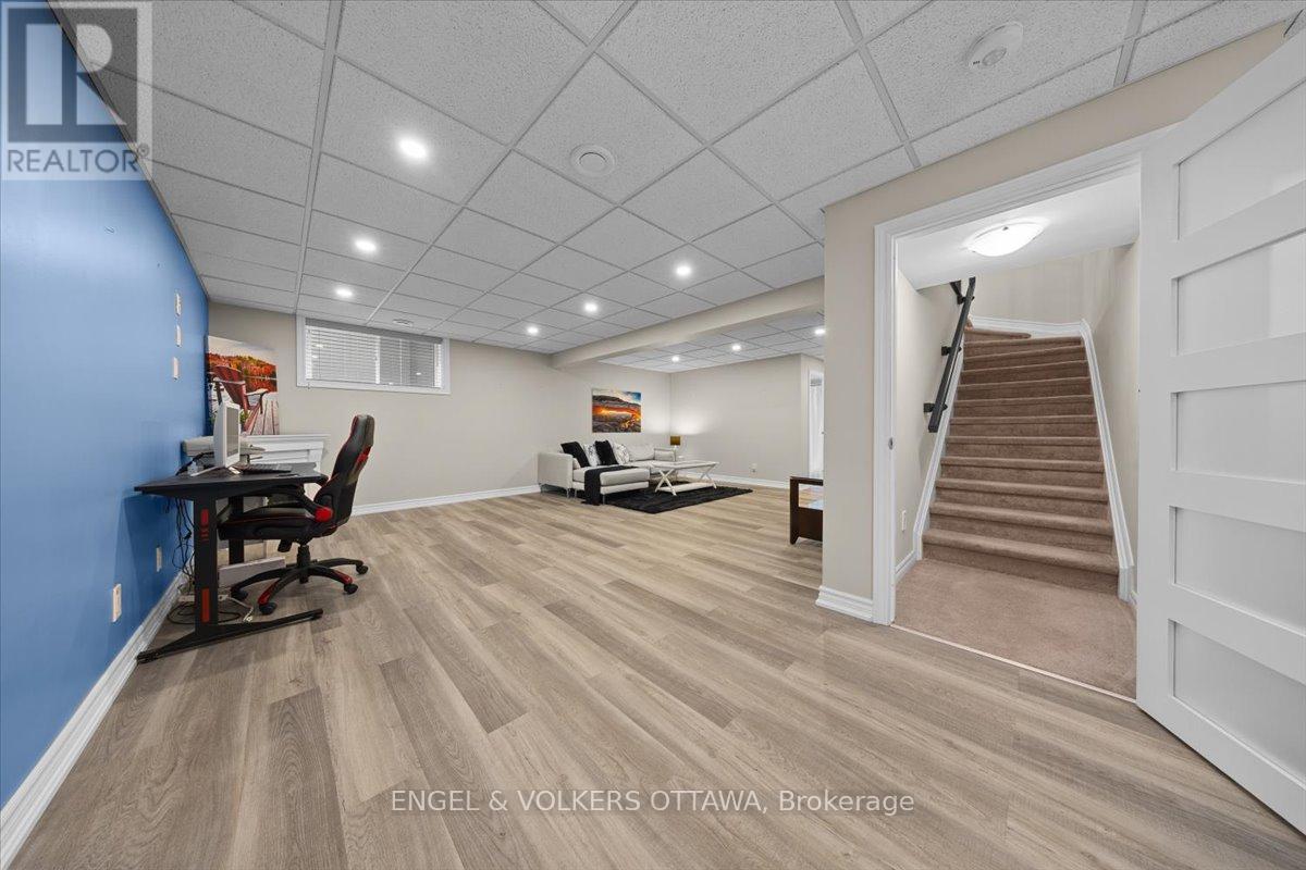 629 BRUXELLES STREET - 35
