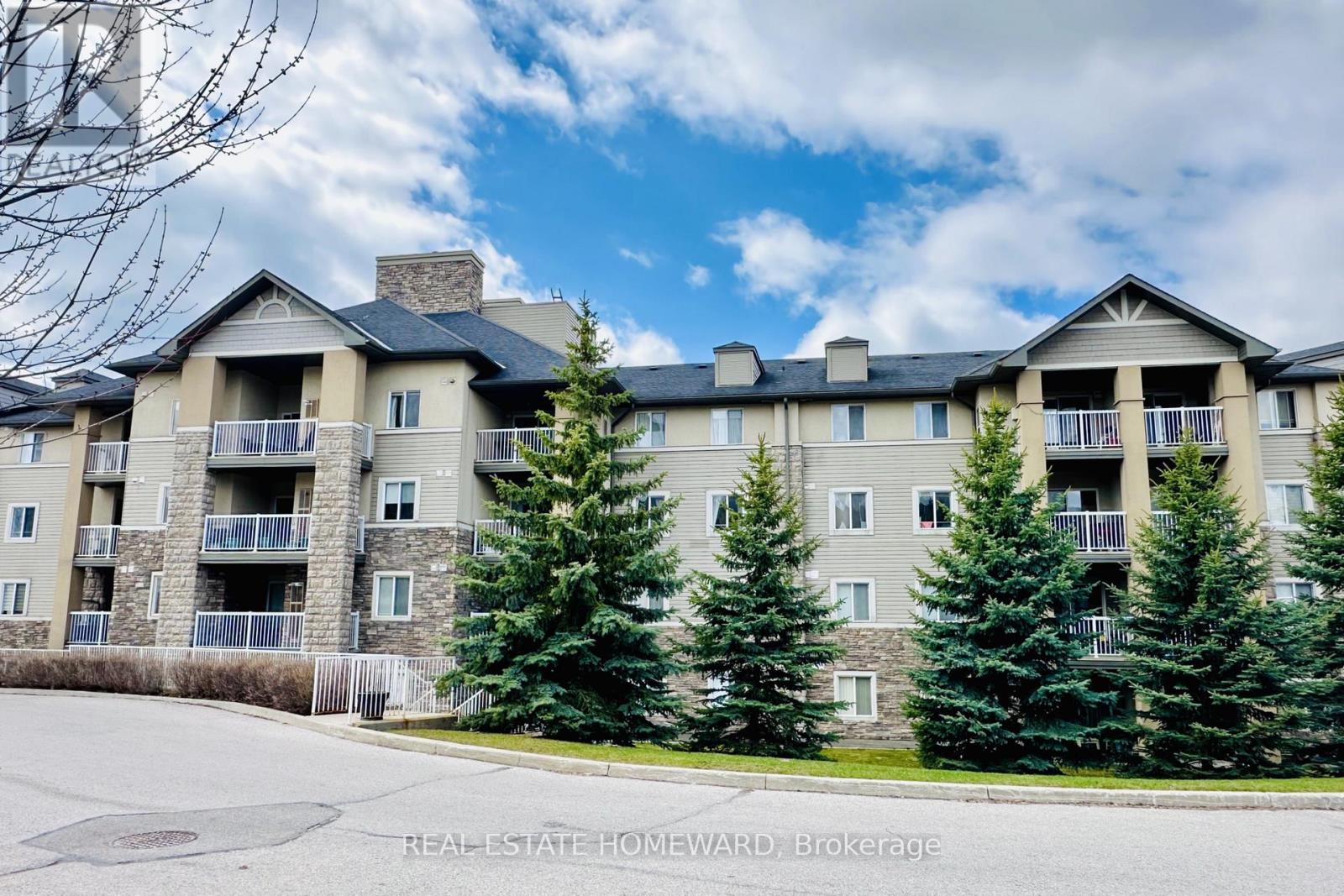 #416 684 WARDEN AVENUE - 3