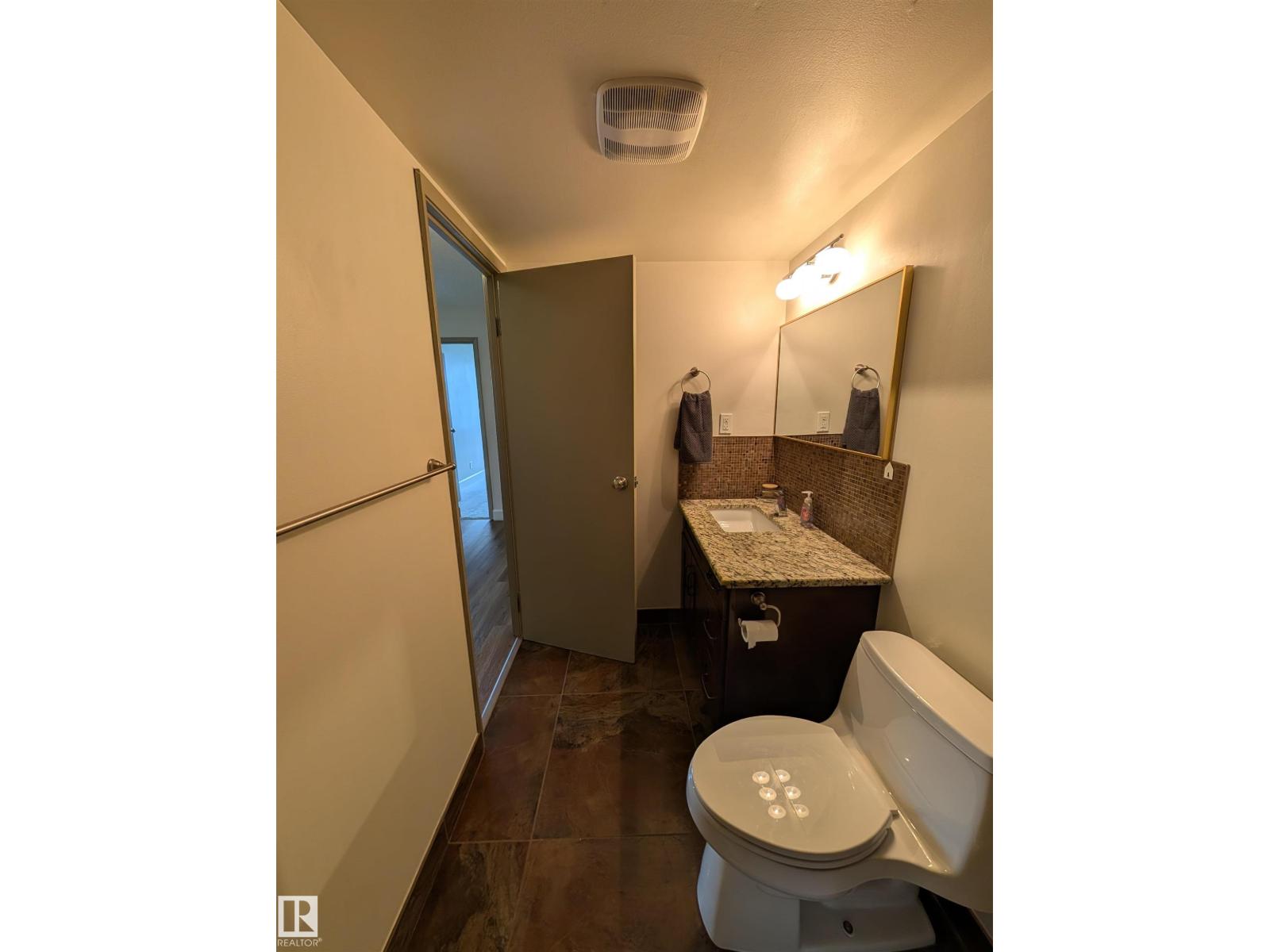 #705 12141 JASPER AV NW - 14