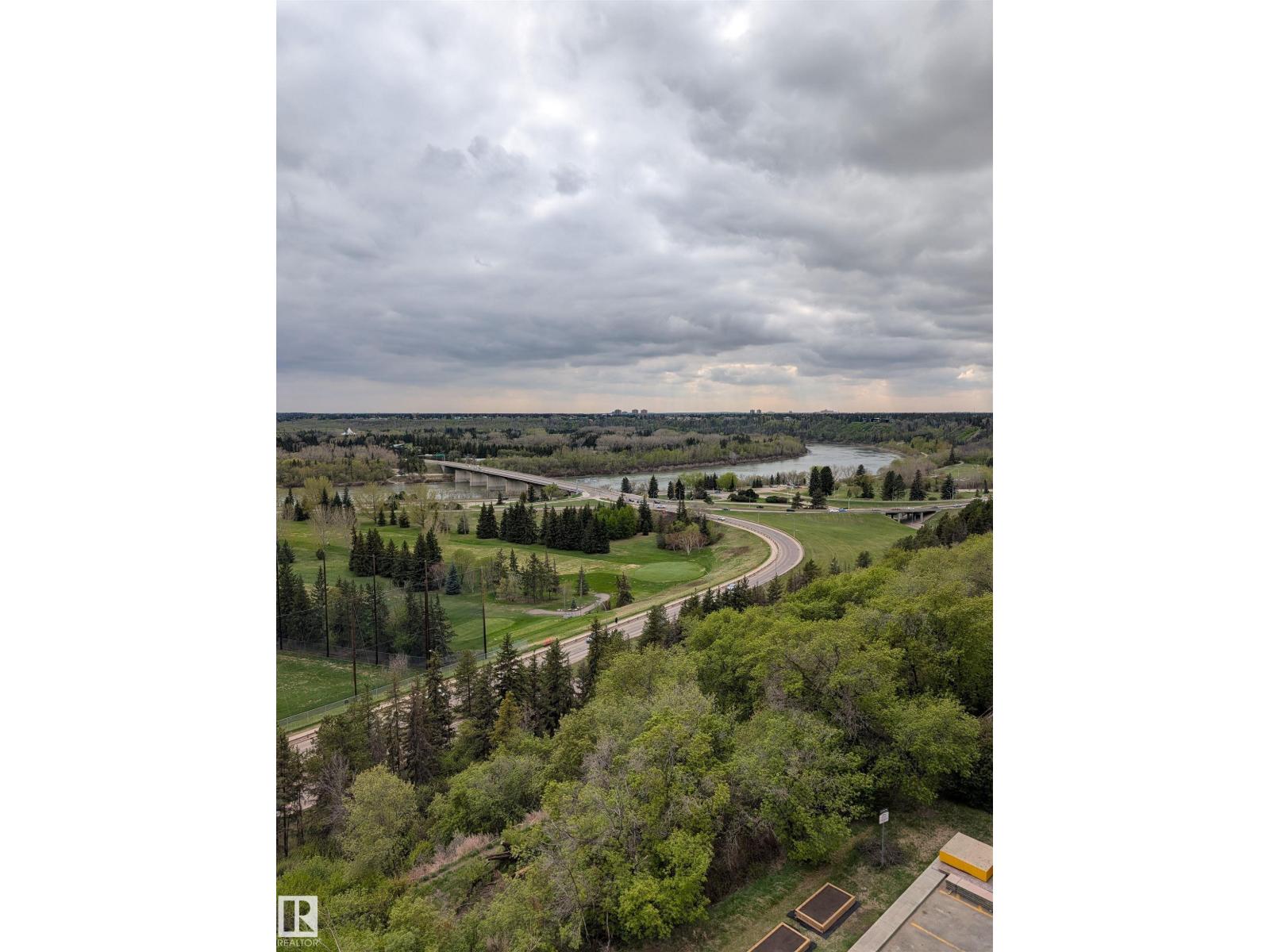 #705 12141 JASPER AV NW - 31