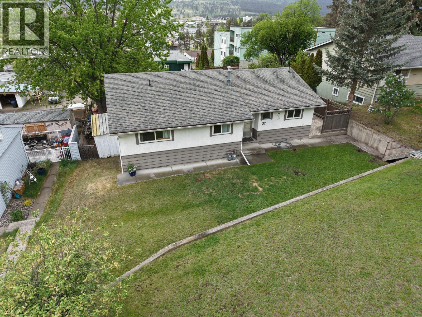 37 WINDMILL CRESCENT - 4
