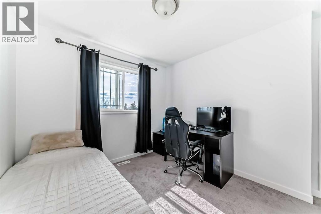 54 Panatella Park NW - 16