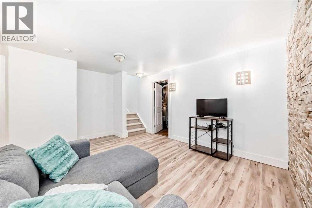 54 Panatella Park NW - 22