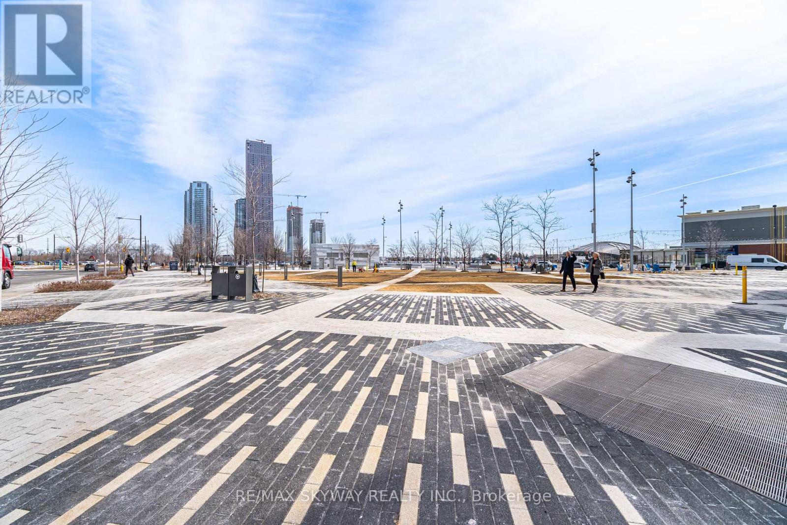 #5605 898 PORTAGE PARKWAY - 10