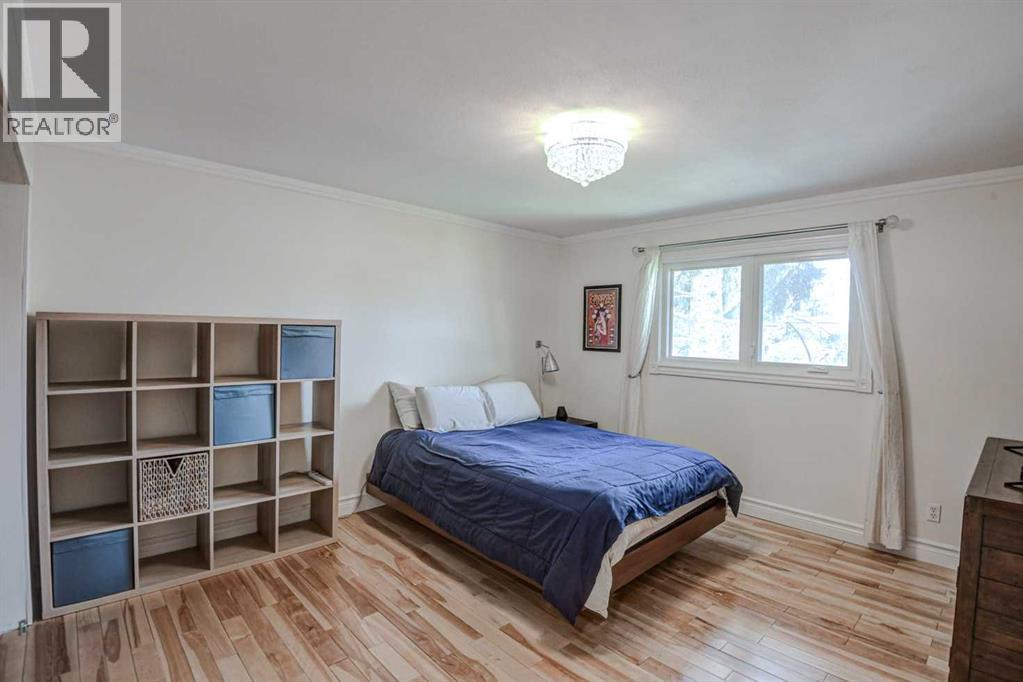 8116 33 Avenue NW - 15