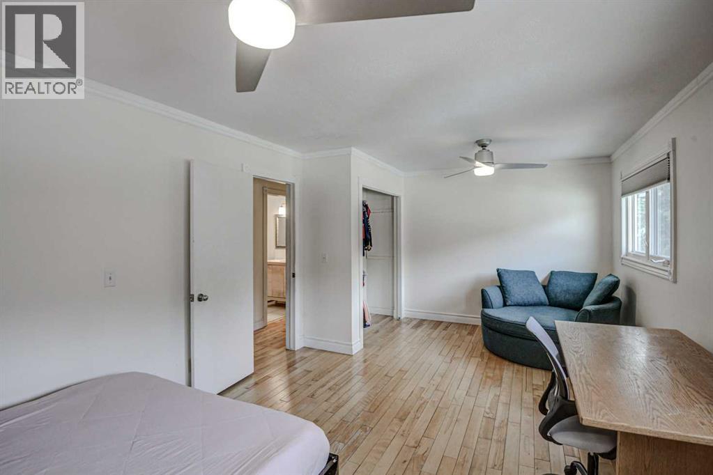 8116 33 Avenue NW - 14